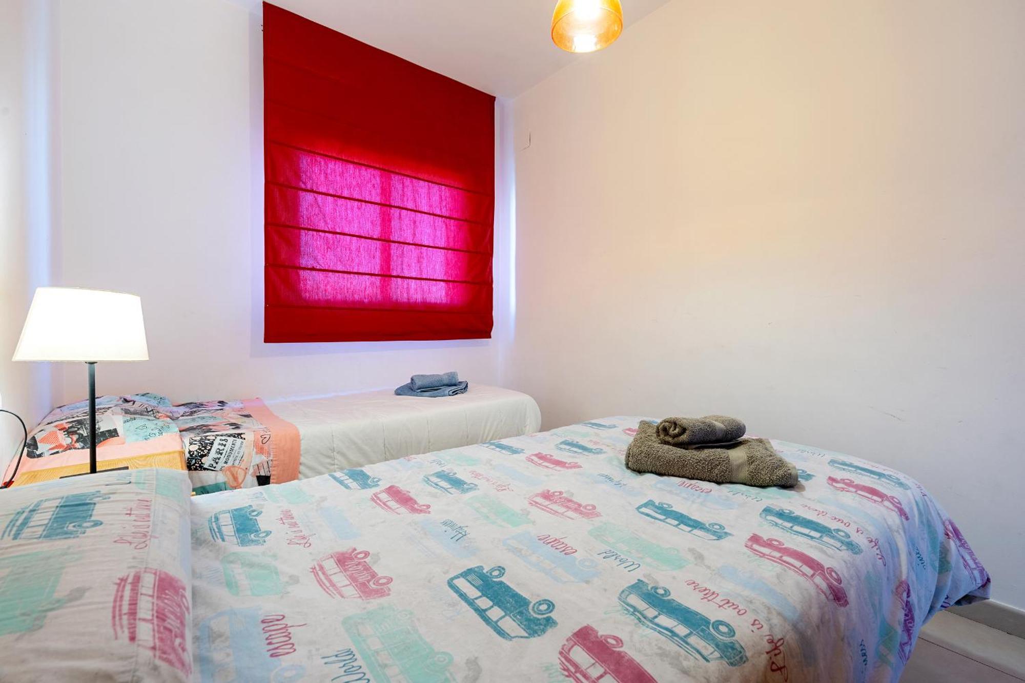 Hauzify I Apartament Oliveres Hospitalet De L'Infant Bagian luar foto